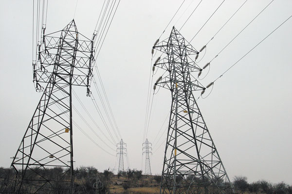 <p>Coordinador Eléctrico efectuó apertura de ofertas para obras de transmisión nacional</p>