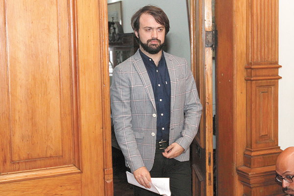 Jorge Sharp integrará mesa de seguridad del gobierno