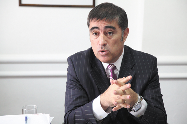 Desbordes desdramatiza diferencias en Chile Vamos