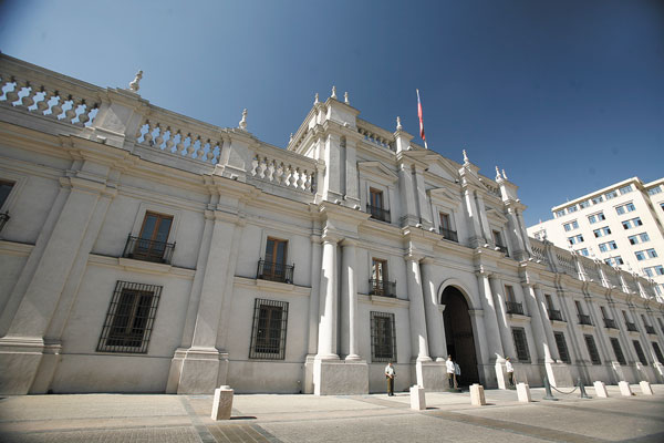 Gobierno monitorea posible ingreso de capitales chinos a SQM