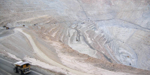 Codelco cierra negociación con supervisores de Chuquicamata con bono sobre los $ 7 millones