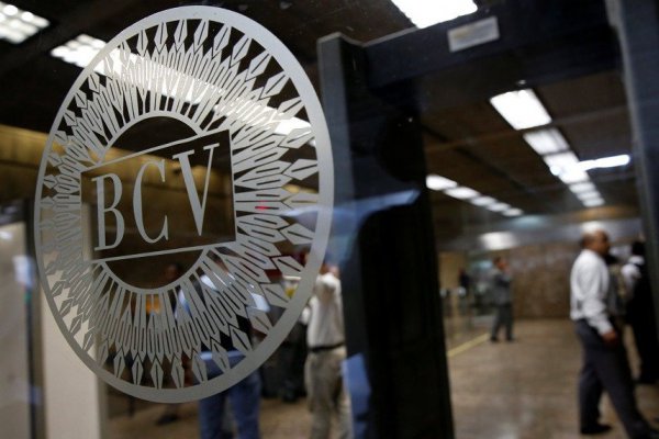 <p>Venezuela dejó de pagar sus bonos en septiembre y ya se encuentra en "default encubierto"</p>