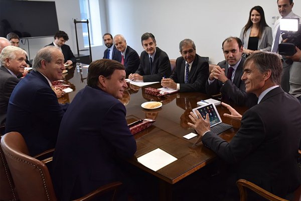 Valente tras reunión con embajador chino por SQM: “Chile es un país abierto a las inversiones"
