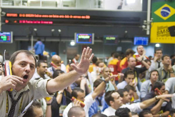 Moody's mejora perspectiva de la deuda de Brasil tras arresto de Lula