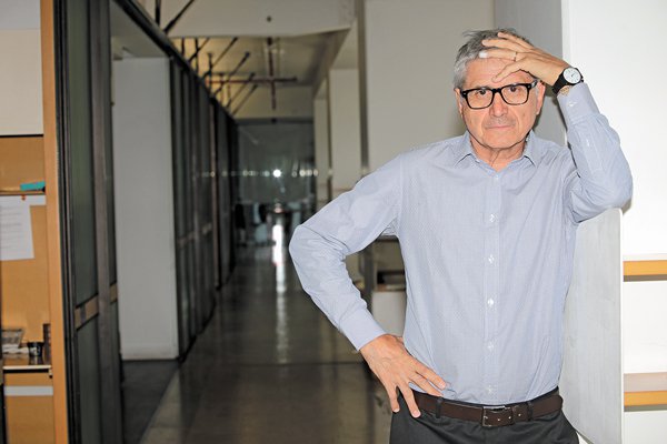 Tironi: “Piñera erraría en condicionar su actuar a los ritmos de la coalición”