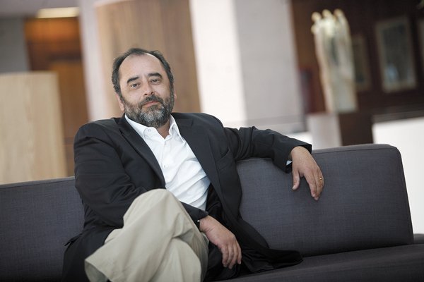 Guzmán: “La coalición es más problemática, pero Piñera ha logrado ordenarla”