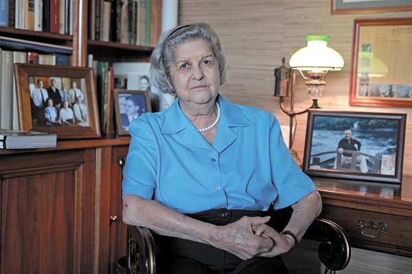 La partida de María Noseda, la viuda de Angelini