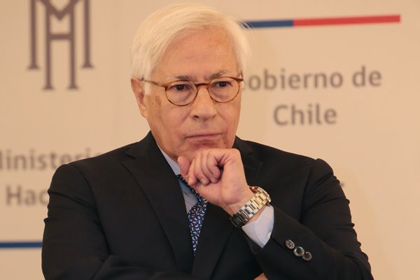 Presidente de la CMF destacó nuevas atribuciones ante Comisión de Hacienda