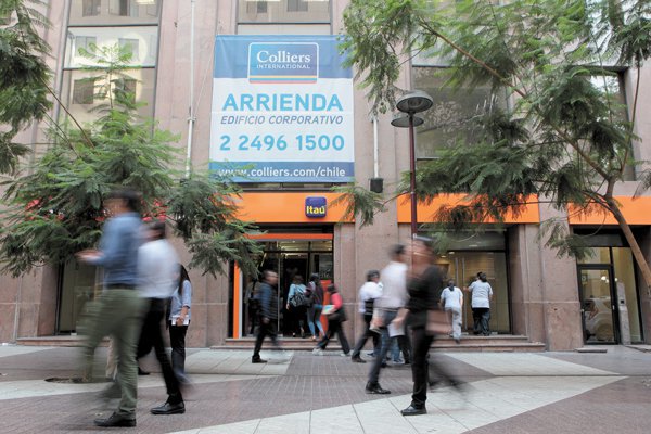 ItaúCorpbanca cae en cuota de mercado e internamente reconocen que evaluación de la fusión “no es de las mejores”