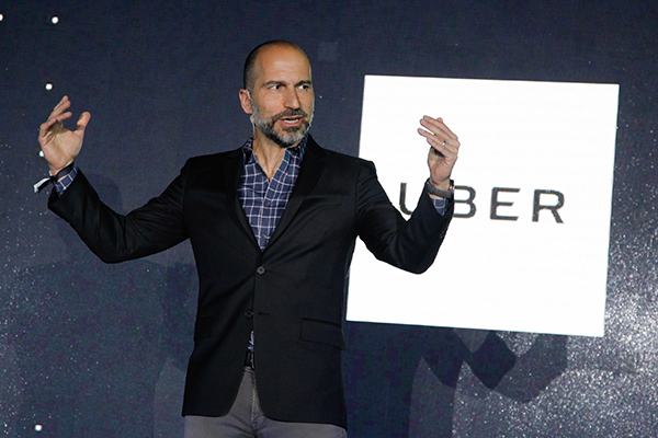 CEO de Uber visita Chile y calcula que número de conductores en el país llegará a los 100 mil en 2019