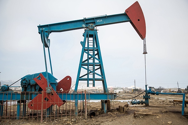 Precios del petróleo siguen imparables y llegan a nuevos máximos desde fines de 2014