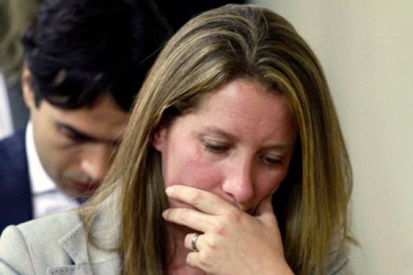 <p>Juzgado rechaza sobreseer a Natalia Compagnon</p>