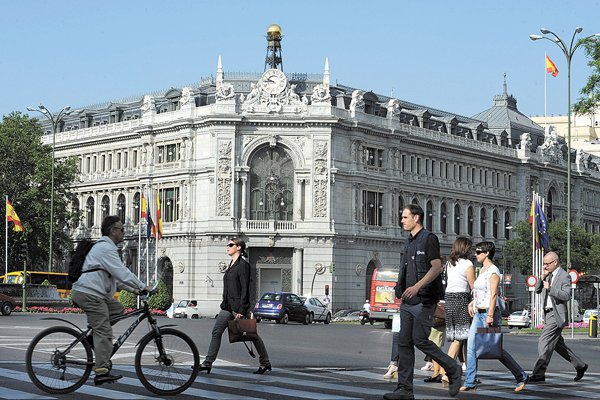 Españoles son ya más ricos que los italianos, según el FMI
