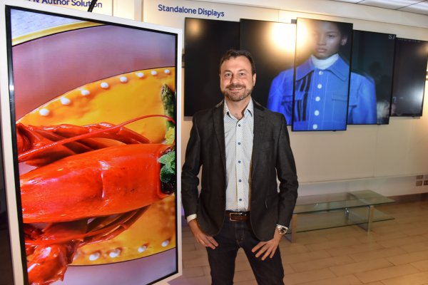 Álvaro Amar, gerente de ventas Professional Display de Samsung.
