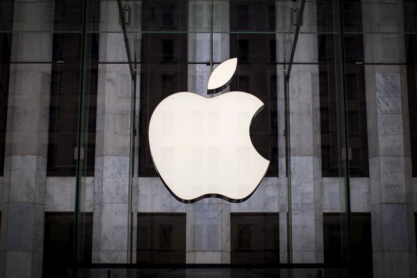 Apple iniciará pago de impuestos atrasados