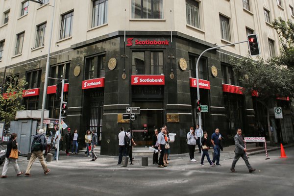 Sindicatos de Scotiabank y BBVA en alerta ante proceso de fusión