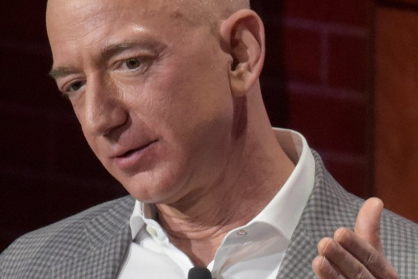 Amazon pulveriza las proyecciones y duplica ganancias en primer trimestre