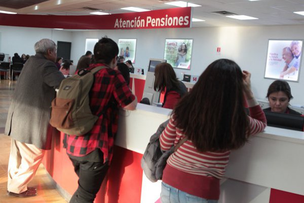 AFP disminuyen ganancias en primer trimestre de 2018