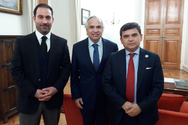 Consejo para la Transparencia ve factible asumir la protección de datos personales