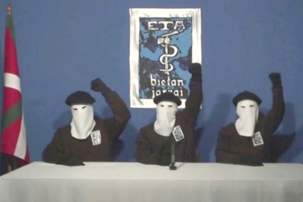 Grupo separatista español ETA anuncia su disolución