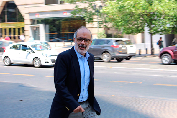 ¿Son o no son gastos comprometidos? El exministro Valdés entra al debate por la denuncia de Hacienda