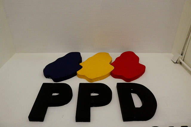 <p>Documento de reflexión interna del PPD hace dura crítica a cómo se hicieron las reformas de Bachelet</p>