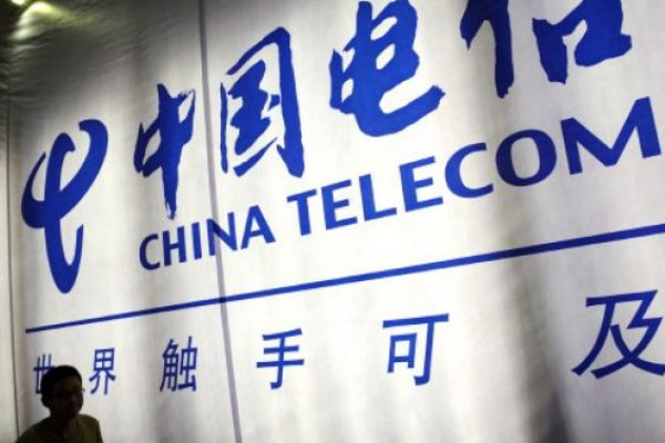 Gigante asiática China Telecom oficializa su interés por entrar al mercado chileno