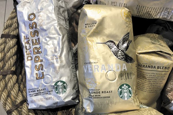 Nestlé venderá productos de Starbucks tras acuerdo por US$ 7 mil millones