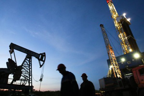 Efecto Trump por Irán: precio del petróleo cae 1,5% en EEUU