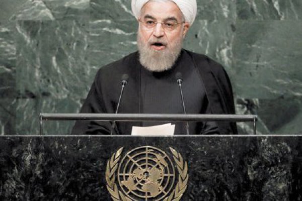 Tras salida de EEUU, Irán permanecerá en el acuerdo nuclear si se garantizan sus intereses