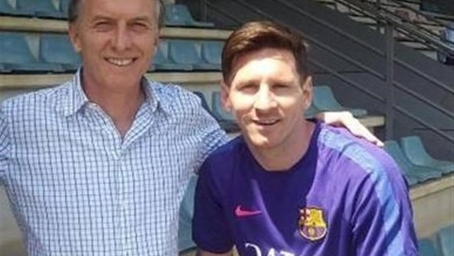 <p>Presidente Macri y Lionel Messi. Clarin </p>