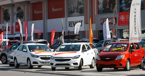Ventas de autos nuevos en abril crecen 43% y anotan nuevo récord en ocho años