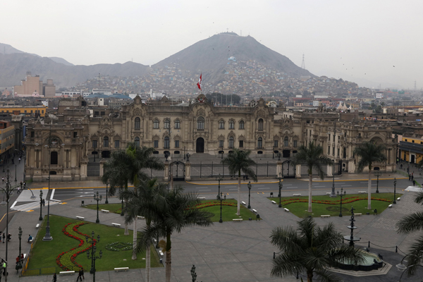 Perú crece casi 4% en marzo, su mayor ritmo de expansión en más de un año