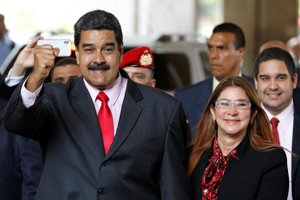 Maduro juraría hoy ante el Supremo