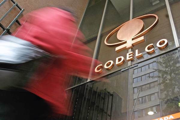 Codelco logra excedentes por US$ 537 millones y supera compromiso con Hacienda