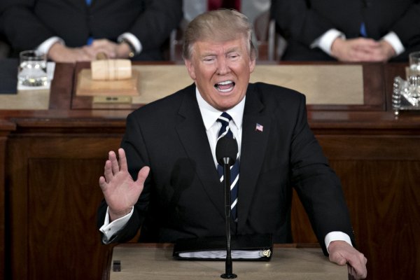 Trump ahora dice que cumbre con Kim aún es posible el 12 de junio