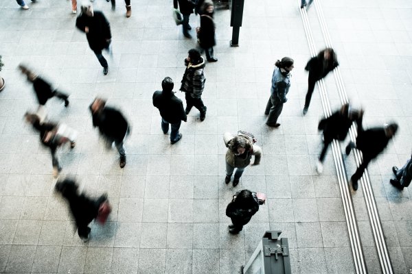 Más de la mitad de los estudios locales han sido contactados para una fusión
