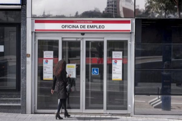 El desempleo en la eurozona baja una décima en abril, hasta el 8,5%