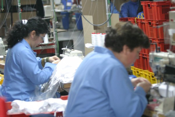 Sector manufacturero crece a su mayor ritmo desde 2011 e impulsa la producción industrial