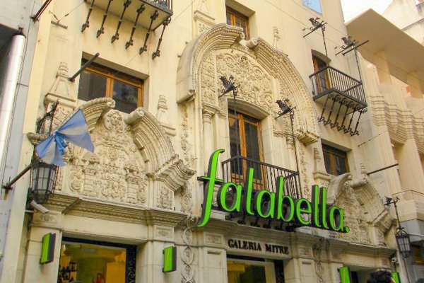 Banco Falabella y CMR anuncian integración de operaciones y grupo se convertiría en el mayor emisor de tarjetas de crédito