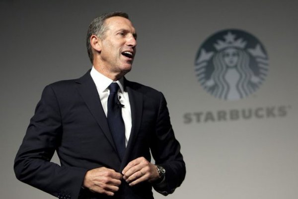 Howard Schultz, el arquitecto de la expansión internacional de Starbucks, deja la empresa