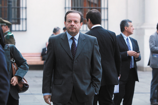 Collahuasi defiende entrega de bonos a sus trabajadores por mayor producción