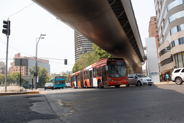 Aumento de costos de Transantiago elevan en US$ 25 millones el subsidio