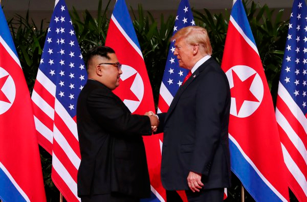 Donald Trump y Kim Jong Un firman acuerdo para la paz, pero sin muchos detalles