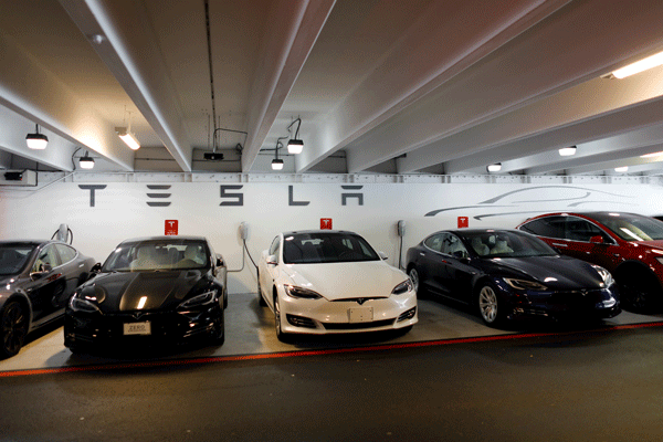 Tesla eliminará 9% de su fuerza laboral en apuesta por rentabilidad