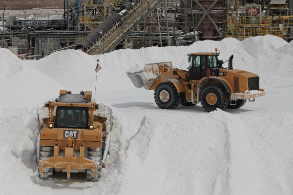 Tianqi pospone respuesta a investigación de bolsa de Shenzhen sobre compra de 24% de SQM