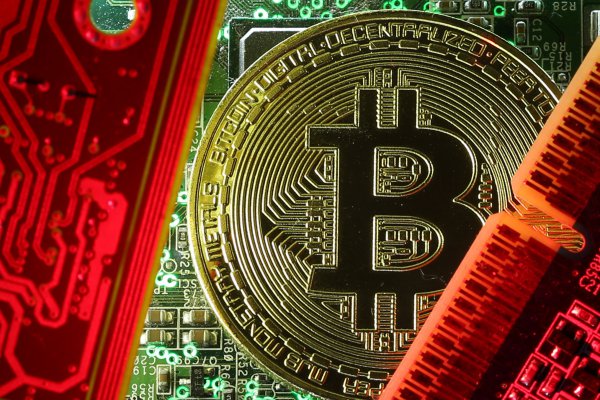 Cómo las "ballenas del bitcoin" están concentrando el mercado de las criptomonedas
