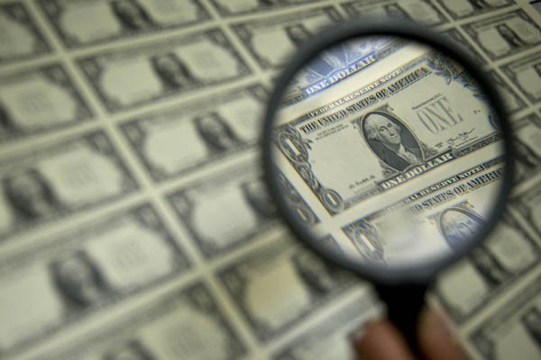 Dólar cierra en Chile con fuerte avance y se ubica en su mayor nivel del año
