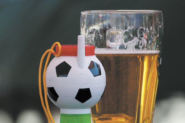 Suministro de cerveza en riesgo en pleno Mundial