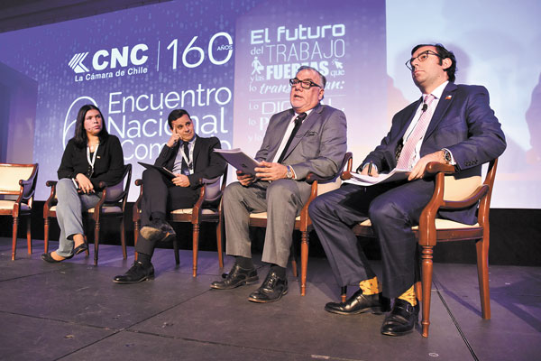 Comercio pide aunar consensos para avanzar en cambios laborales